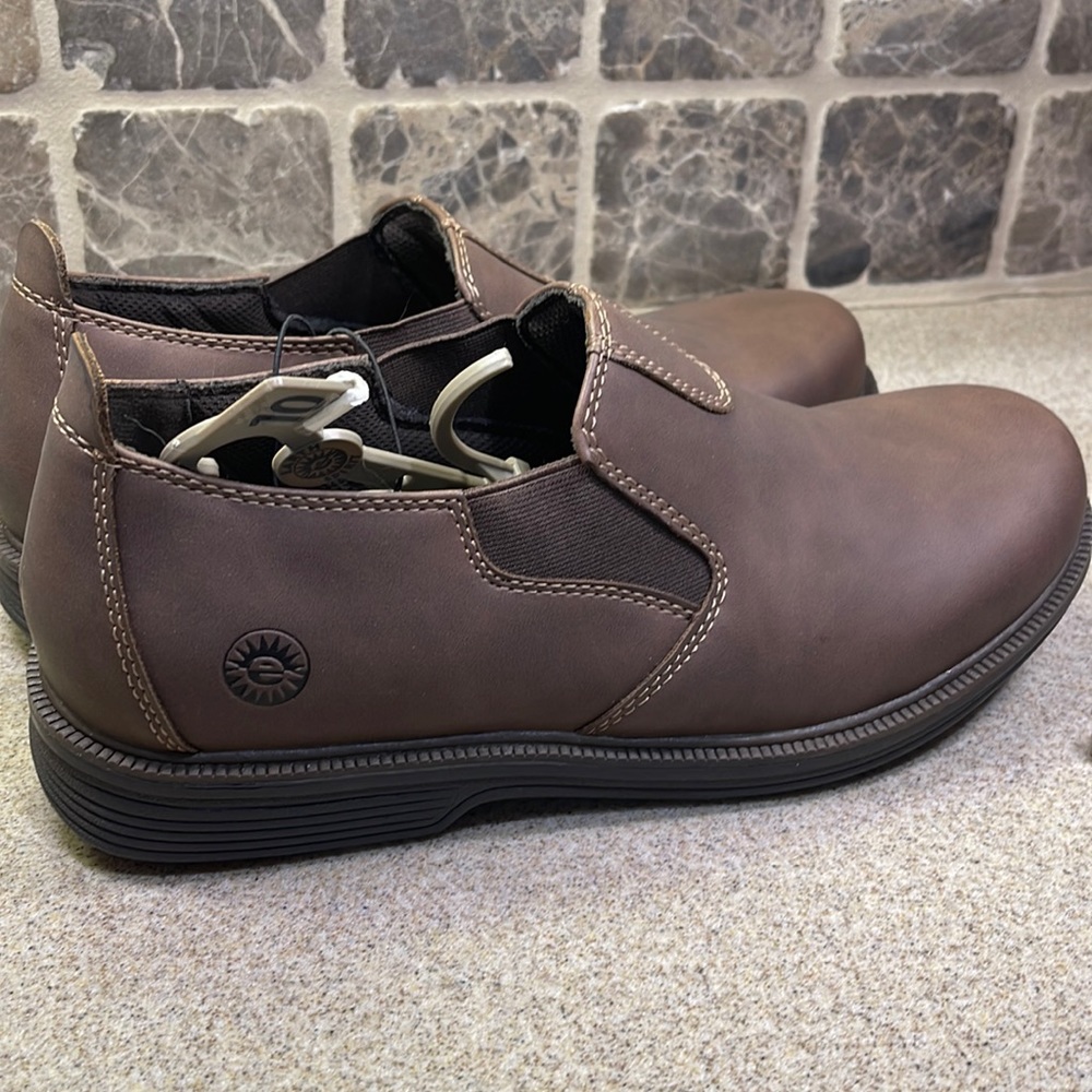 EARTH SPIRIT MENS SIZE 10 shoes never worn.  Brown - Picture 5 of 12